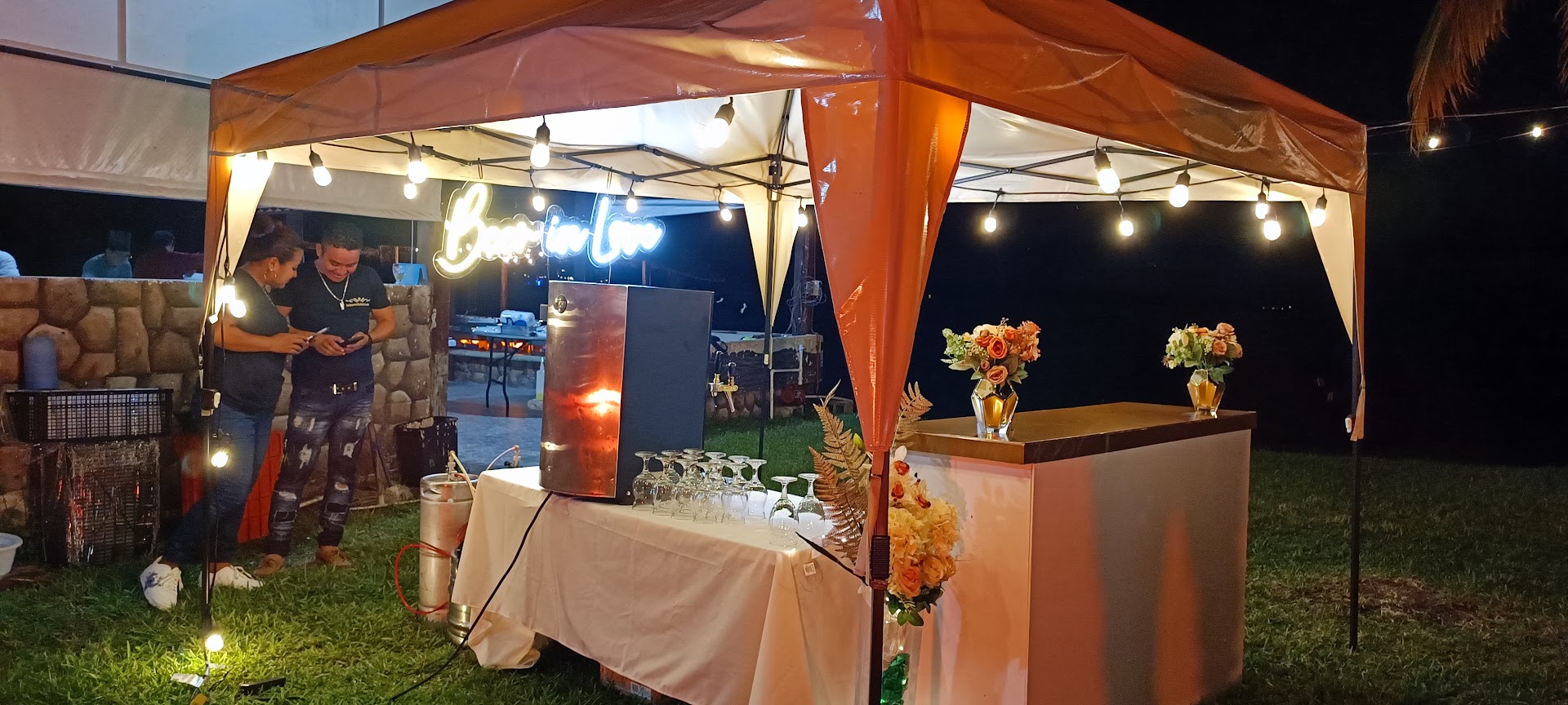 Setup nocturno de evento